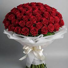 Букет 101 Красная роза Блэк Мэджик в Хандыге