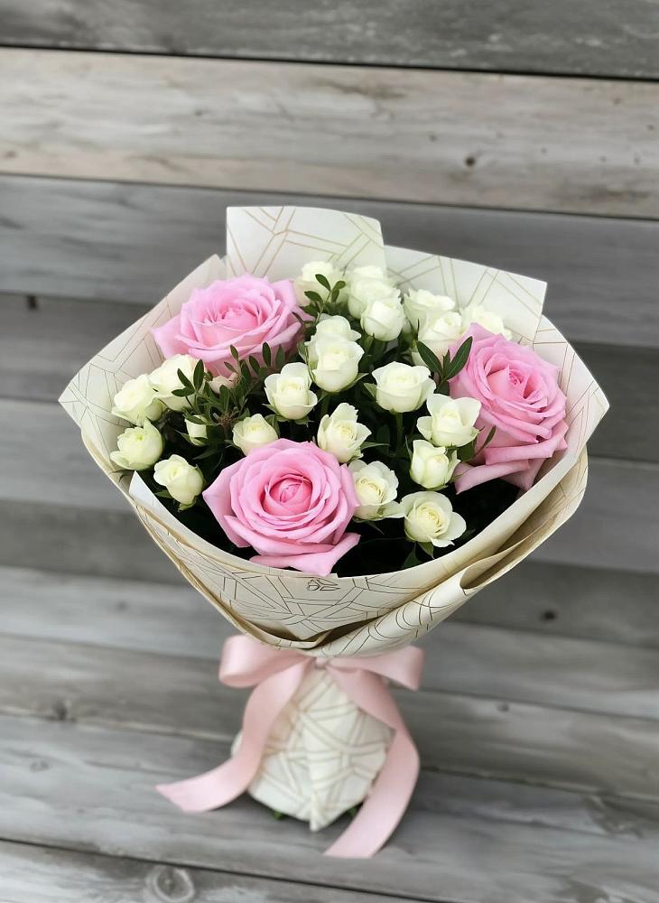 Букет цветов из: Розы в Хандыге