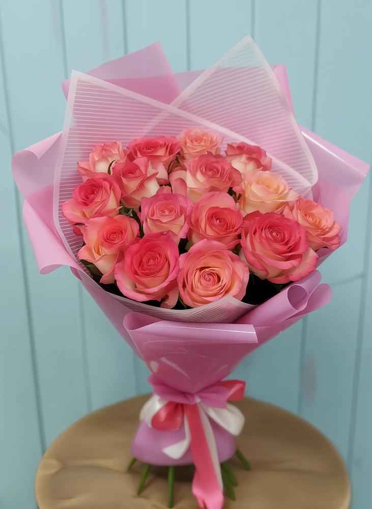 Букет 15 Розовых роз Равель в Хандыге