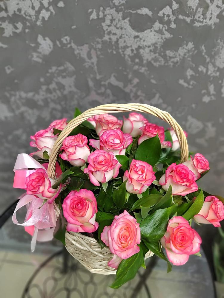Цветочная композиция из Розы в корзине в Хандыге