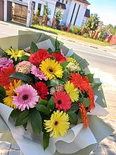 Букет цветов из:  Герберы #REPLACE_PRED# Хандыге