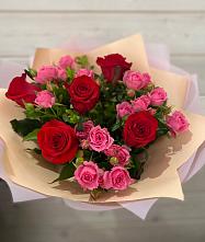 Букет цветов из:  Розы #REPLACE_PRED# Хандыге