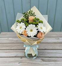 Букет цветов из:  Герберы, Розы и Хризантемы в Хандыге