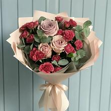 Букет цветов из:  Гвоздики и Розы в Хандыге